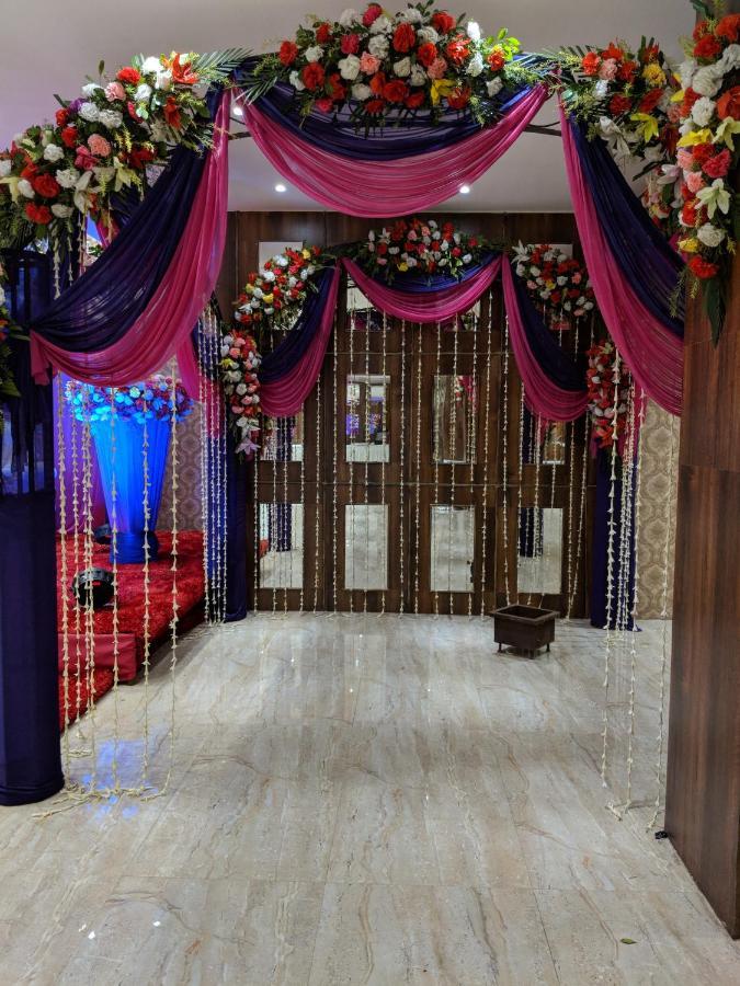 The Prestige Hotel & Convention Panposh Buitenkant foto