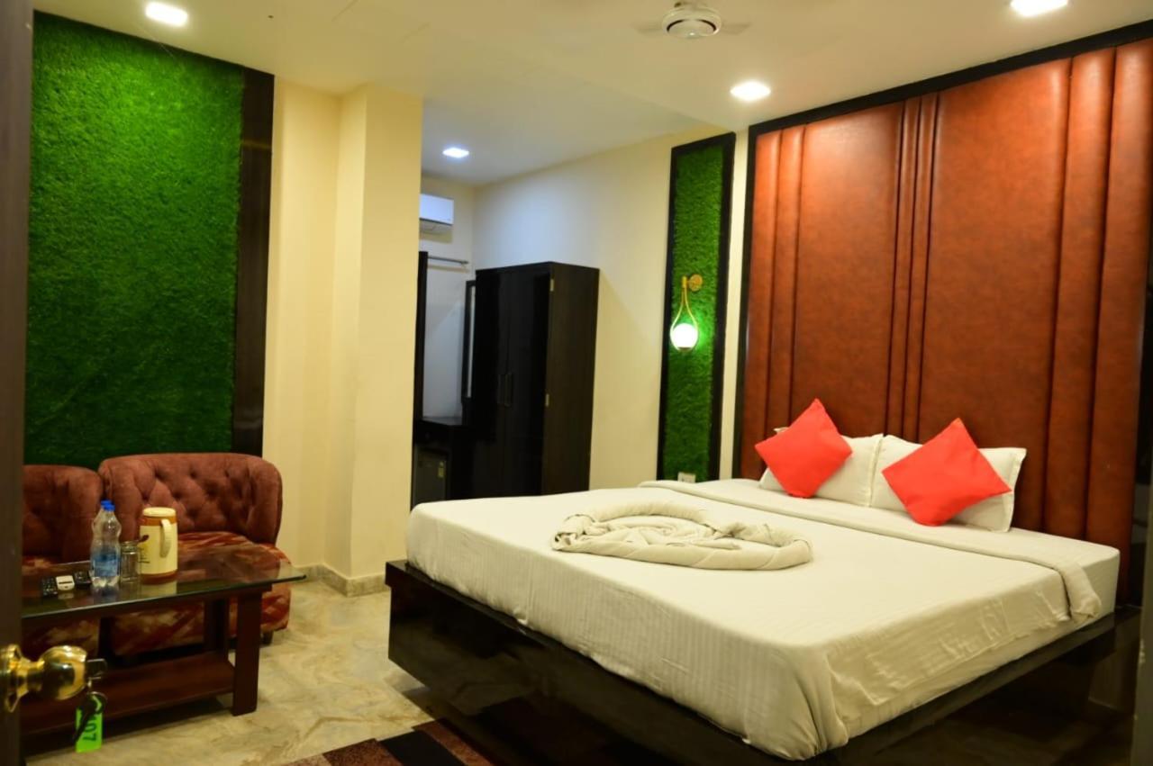 The Prestige Hotel & Convention Panposh Buitenkant foto